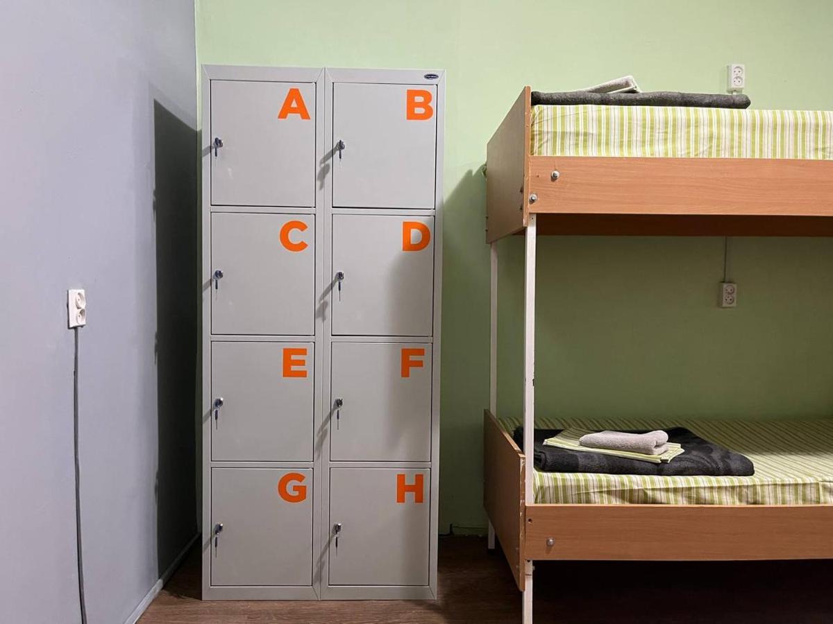 Fox Hostel Kiev Bagian luar foto
