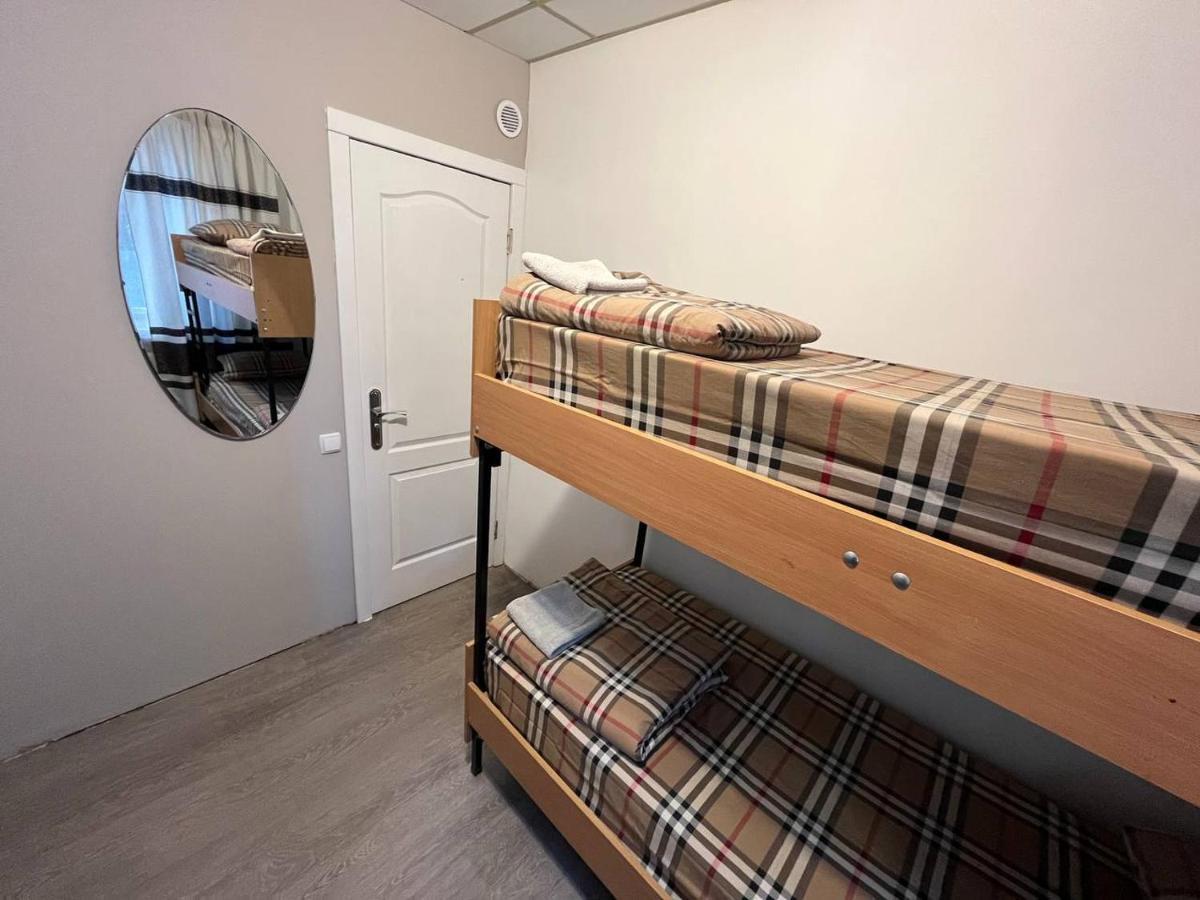 Fox Hostel Kiev Bagian luar foto