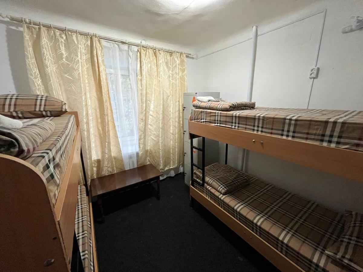 Fox Hostel Kiev Bagian luar foto