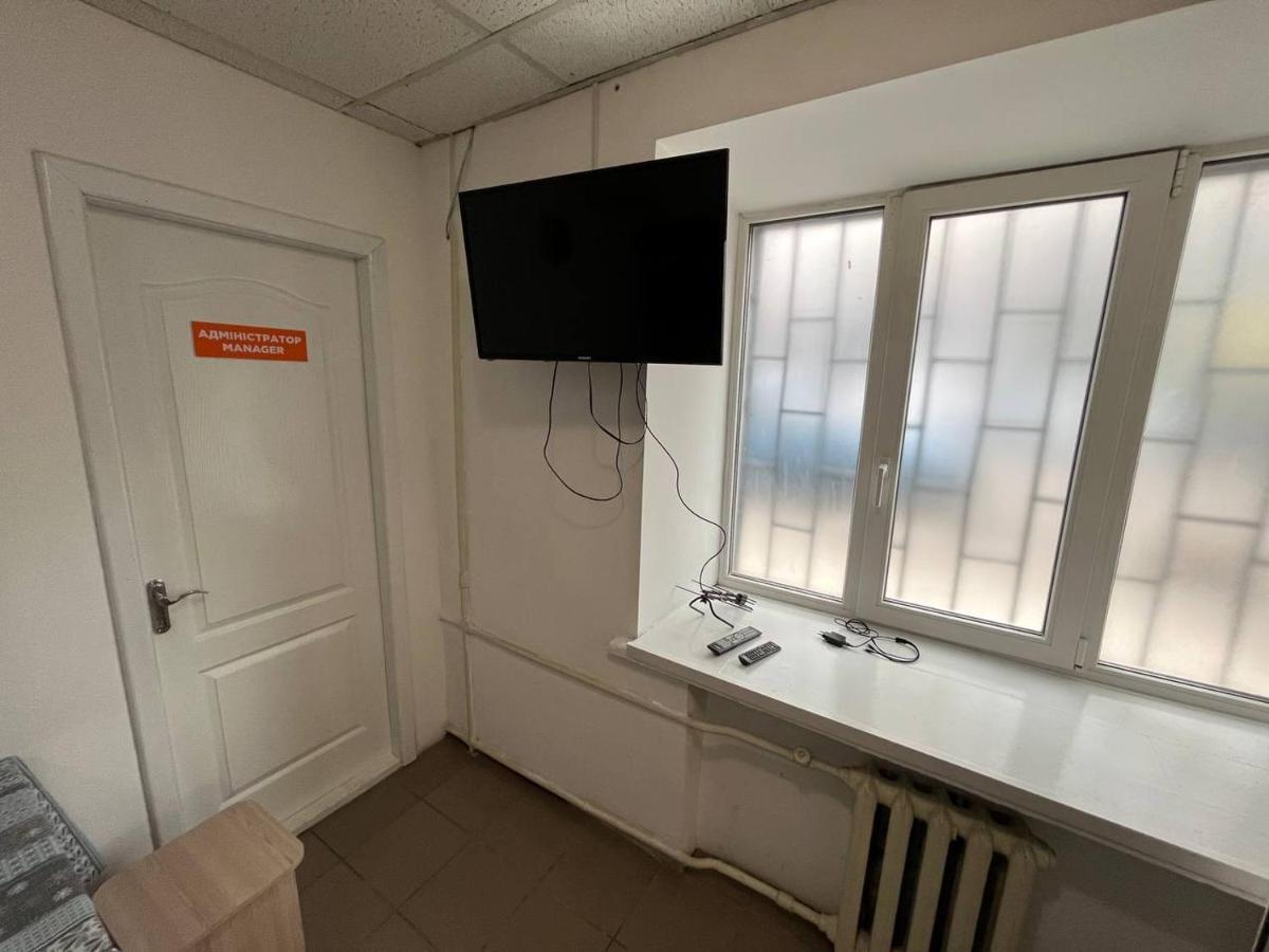 Fox Hostel Kiev Bagian luar foto